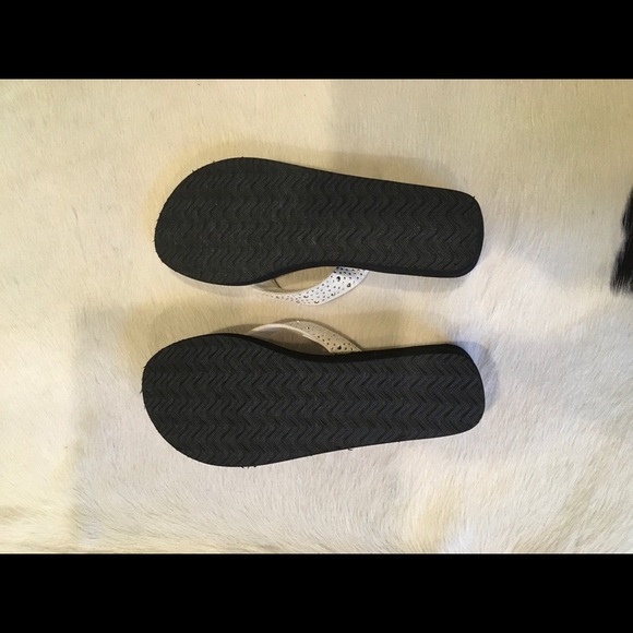 Wave Zone Shoes Platform Flip Flops Poshmark